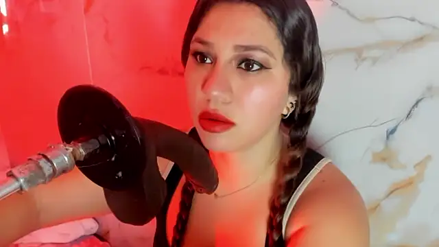 Snapshot of hade_cute chatting on February 20, 2026, 1:22 pm hade cute online show from February 20, 2026, 1:22 pm