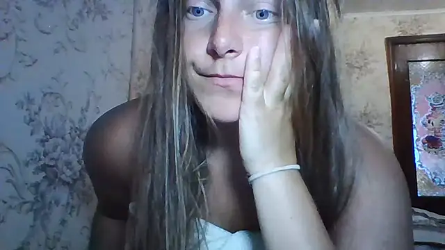 Evasapples online show from July 16, 2026, 9:26 am