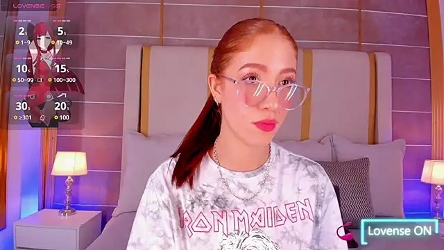 Snapshot of AbigailCarter chatting on February 8, 2025, 7:38 pm AbigailCarter online show from February 8, 2025, 7:38 pm