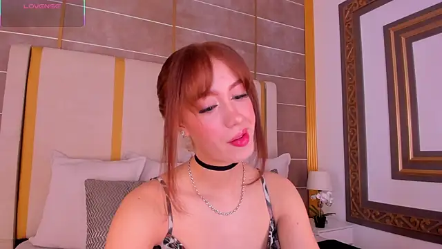 Snapshot of AbigailCarter chatting on November 28, 2025, 11:40 pm AbigailCarter online show from November 28, 2025, 11:40 pm