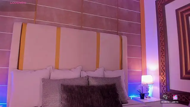 Snapshot of AbigailCarter chatting on December 18, 2025, 12:17 am AbigailCarter online show from December 18, 2025, 12:17 am