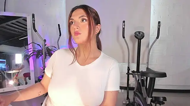 becca diamond online show from March 6, 2025, 8:05 pm