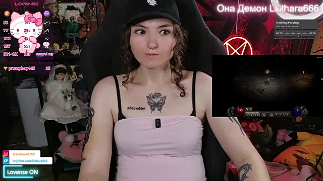 BrandiWRLD 999 online show from February 13, 2026, 7:32 pm