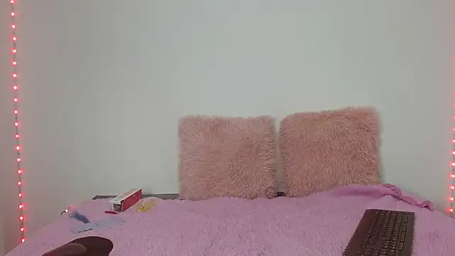 Snapshot of ariannahotxx chatting on November 8, 2025, 1:22 pm ariannahotxx online show from November 8, 2025, 1:22 pm