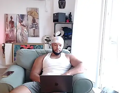 1LordKingsley online show from July 13, 2026, 3:48 pm