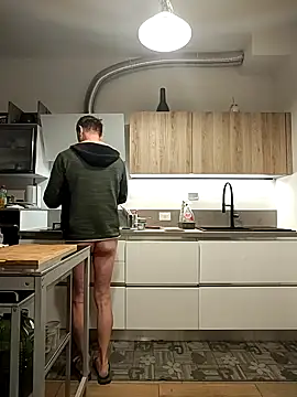 Snapshot of Coolandgang chatting on January 23, 2025, 6:06 am Coolandgang online show from January 23, 2025, 6:06 am