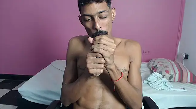 Albertwd420 online show from February 17, 2025, 5:32 pm