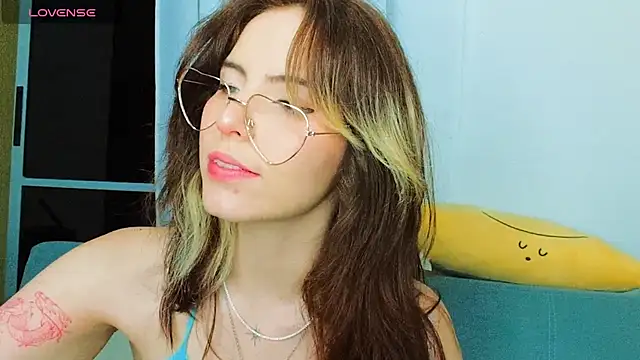 cherrybom969 online show from January 25, 2025, 1:10 am