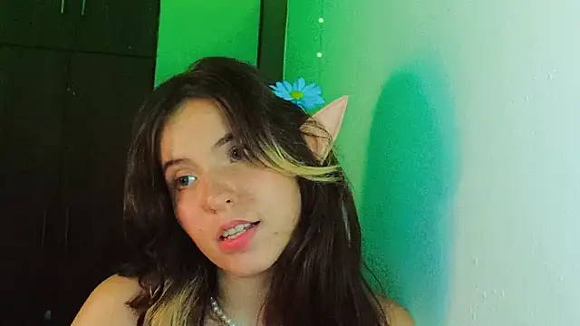 cherrybom969 online show from March 18, 2025, 7:30 am