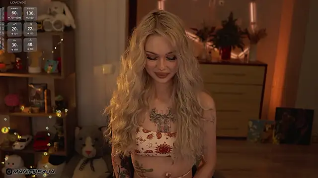 Snapshot of ManiFreyja chatting on February 20, 2026, 6:19 pm ManiFreyja online show from February 20, 2026, 6:19 pm