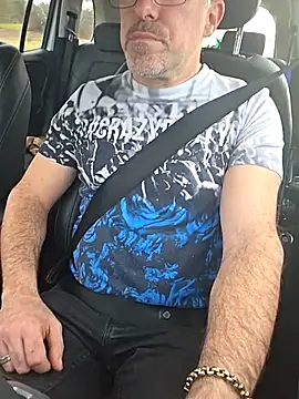 Snapshot of Crosss-23cm chatting on February 16, 2026, 2:35 pm Crosss-23cm online show from February 16, 2026, 2:35 pm