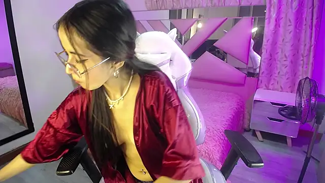 Snapshot of Mia_Fischer chatting on January 12, 2025, 1:21 am Mia Fischer online show from January 12, 2025, 1:21 am