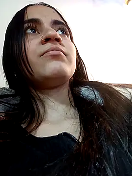 Snapshot of Mia_Fischer chatting on October 3, 2025, 7:22 pm Mia Fischer online show from October 3, 2025, 7:22 pm