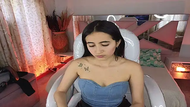 Snapshot of Mia_Fischer chatting on December 3, 2025, 7:45 pm Mia Fischer online show from December 3, 2025, 7:45 pm