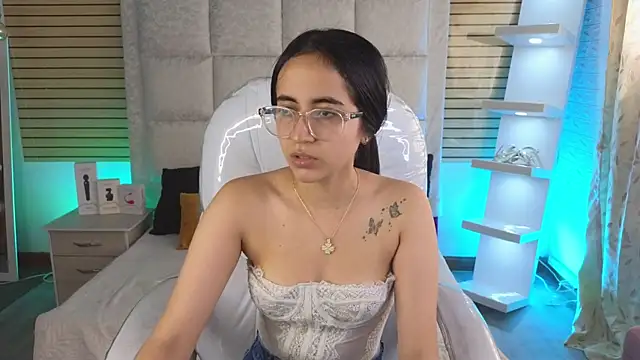 Snapshot of Mia_Fischer chatting on May 10, 2026, 3:06 pm Mia Fischer online show from May 10, 2026, 3:06 pm