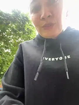 Snapshot of adarussell chatting on February 11, 2025, 4:56 pm adarussell online show from February 11, 2025, 4:56 pm