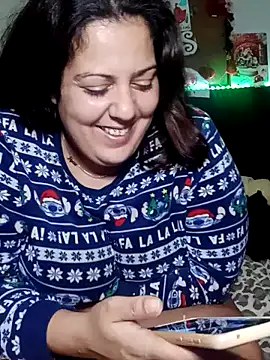 Snapshot of kittymorenita26 chatting on December 7, 2024, 12:41 am kittymorenita26 online show from December 7, 2024, 12:41 am