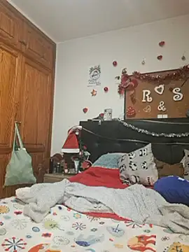 Snapshot of kittymorenita26 chatting on December 28, 2024, 10:13 pm kittymorenita26 online show from December 28, 2024, 10:13 pm