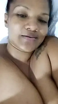 Snapshot of alejandraboobs07 chatting on December 2, 2024, 3:26 am alejandraboobs07 online show from December 2, 2024, 3:26 am