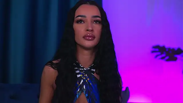DeniseDevilles online show from April 24, 2026, 8:00 pm
