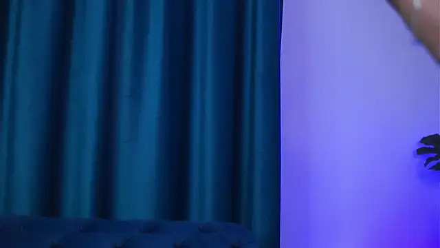 DeniseDevilles online show from May 23, 2026, 8:46 pm