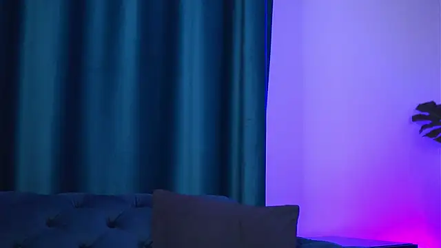 DeniseDevilles online show from May 25, 2026, 7:53 pm