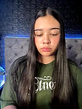 Snapshot of Paloma__LS chatting on October 1, 2025, 5:52 pm Paloma LS online show from October 1, 2025, 5:52 pm