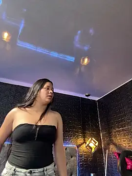 Snapshot of Paloma__LS chatting on October 27, 2025, 2:10 pm Paloma LS online show from October 27, 2025, 2:10 pm