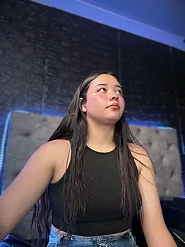 Snapshot of Paloma__LS chatting on November 5, 2025, 5:02 pm Paloma LS online show from November 5, 2025, 5:02 pm