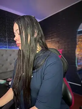 Snapshot of Paloma__LS chatting on November 29, 2025, 7:39 pm Paloma LS online show from November 29, 2025, 7:39 pm