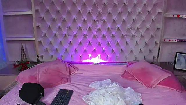 Snapshot of Harii_02 chatting on January 15, 2026, 7:39 pm Harii 02 online show from January 15, 2026, 7:39 pm