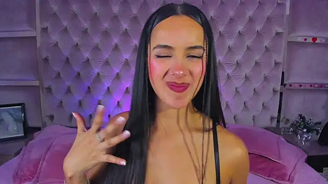 Snapshot of Harii_02 chatting on February 25, 2026, 7:45 pm Harii 02 online show from February 25, 2026, 7:45 pm