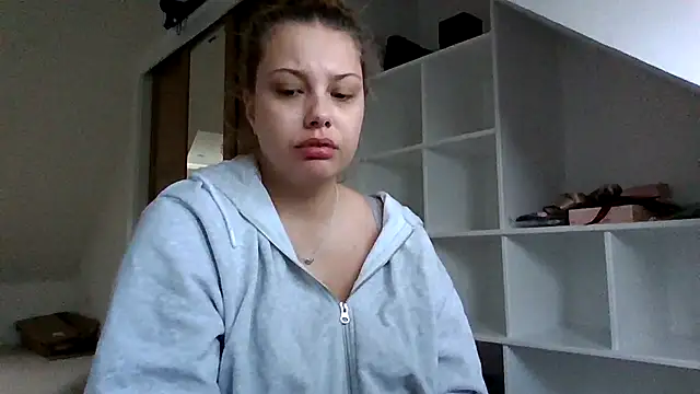 Snapshot of Krystal_Tx chatting on October 19, 2025, 7:09 am Krystal Tx online show from October 19, 2025, 7:09 am