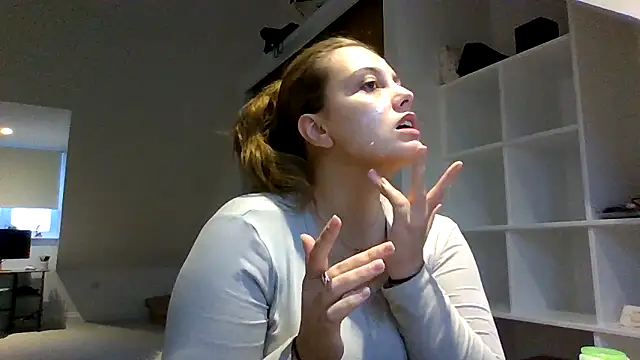 Snapshot of Krystal_Tx chatting on October 26, 2025, 4:02 pm Krystal Tx online show from October 26, 2025, 4:02 pm