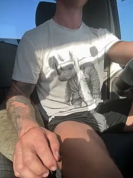 Snapshot of AlexGWoW chatting on September 23, 2025, 9:23 am AlexGWoW online show from September 23, 2025, 9:23 am