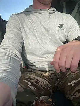 Snapshot of AlexGWoW chatting on February 18, 2026, 7:15 am AlexGWoW online show from February 18, 2026, 7:15 am