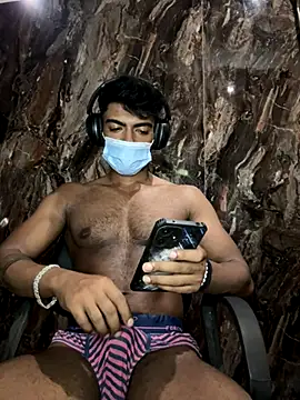 rony6663 online show from October 20, 2025, 9:54 am