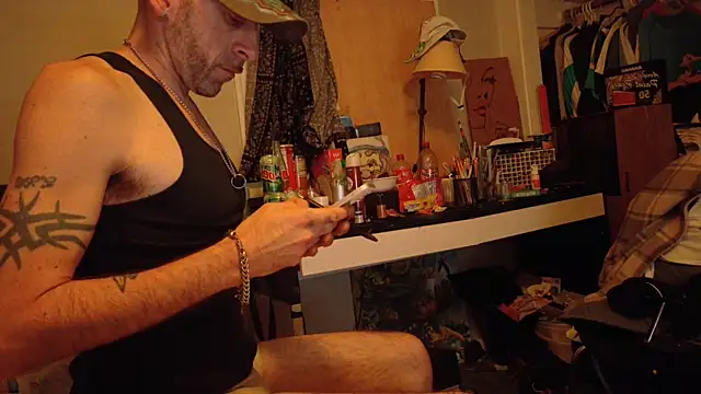 Snapshot of smokee_parT903 chatting on February 8, 2026, 9:34 am smokee parT903 online show from February 8, 2026, 9:34 am