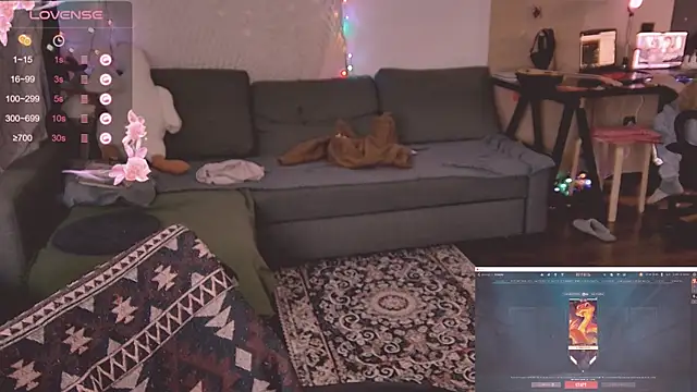 valorant girl online show from March 3, 2025, 4:14 pm