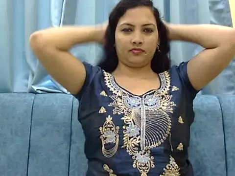 Snapshot of tripti2 chatting on March 21, 2025, 4:06 am tripti2 online show from March 21, 2025, 4:06 am