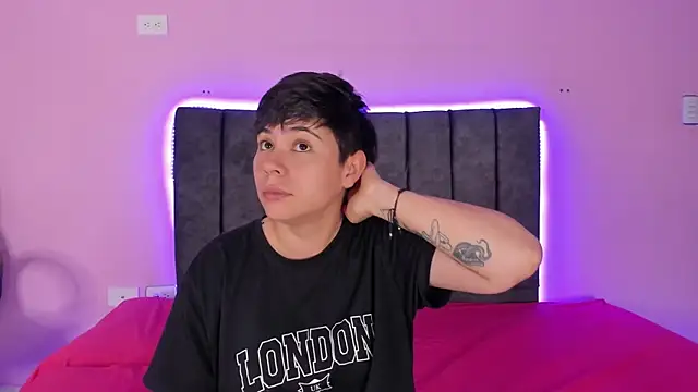 AbbySmiitth  online show from January 29, 2025, 12:24 pm