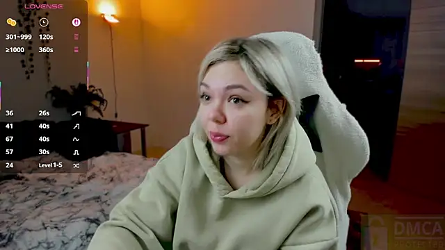 whoa-hoa-hoa-hoa-hoa online show from October 17, 2025, 8:55 pm