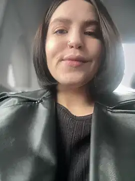 Snapshot of meow_girl chatting on December 15, 2024, 8:30 am meow girl online show from December 15, 2024, 8:30 am