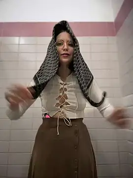 Snapshot of meow_girl chatting on January 8, 2025, 6:20 pm meow girl online show from January 8, 2025, 6:20 pm