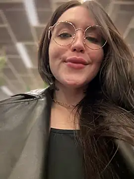 Snapshot of meow_girl chatting on January 26, 2025, 2:08 pm meow girl online show from January 26, 2025, 2:08 pm