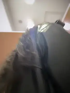 Snapshot of meow_girl chatting on February 5, 2025, 10:19 am meow girl online show from February 5, 2025, 10:19 am