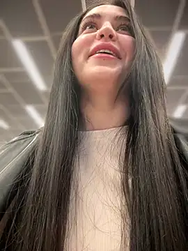 Snapshot of meow_girl chatting on February 9, 2025, 9:47 am meow girl online show from February 9, 2025, 9:47 am