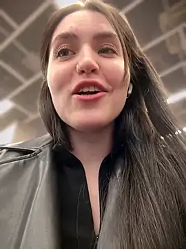 Snapshot of meow_girl chatting on February 28, 2025, 11:03 am meow girl online show from February 28, 2025, 11:03 am