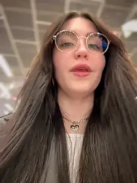 Snapshot of meow_girl chatting on March 9, 2025, 1:59 pm meow girl online show from March 9, 2025, 1:59 pm