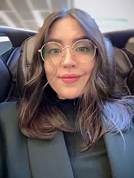 Snapshot of meow_girl chatting on September 26, 2025, 10:08 am meow girl online show from September 26, 2025, 10:08 am